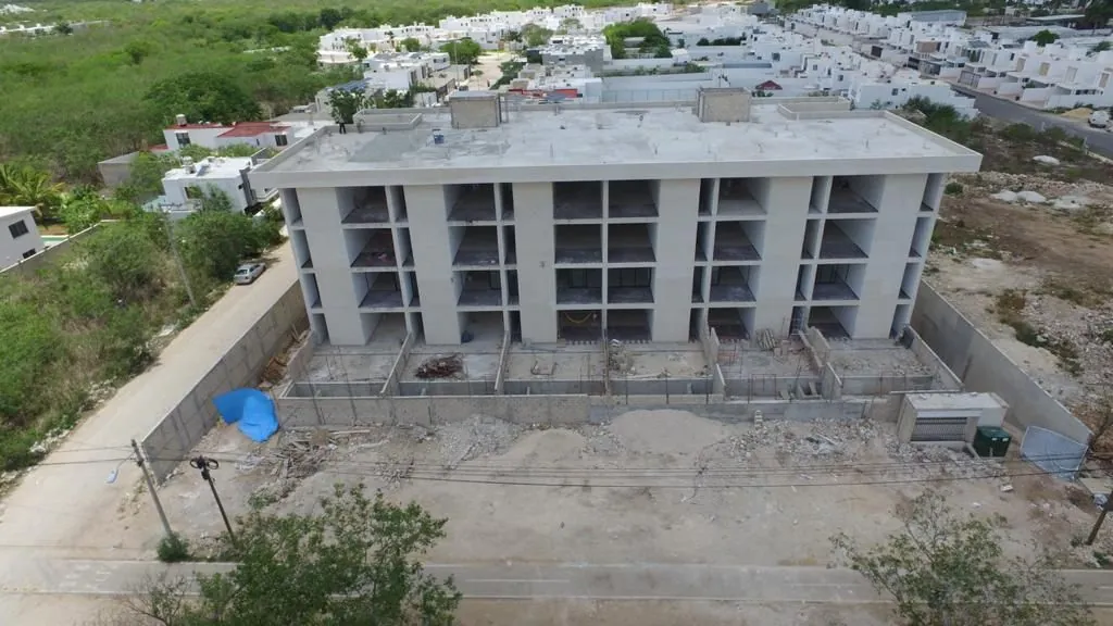 Edificio en Conkal (Megalita), vista aérea